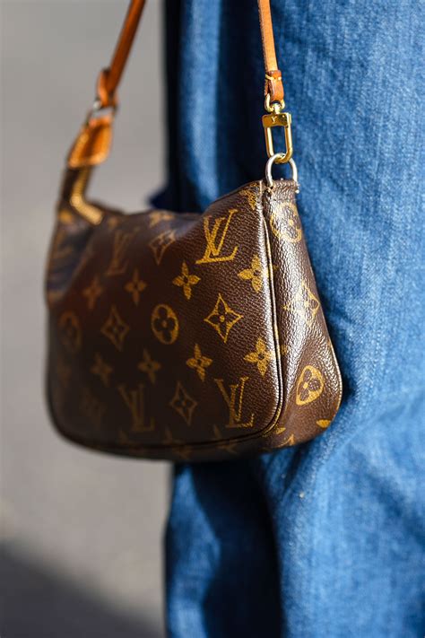 bolsas louis vuitton como se pronuncia|what does louis vuitton mean.